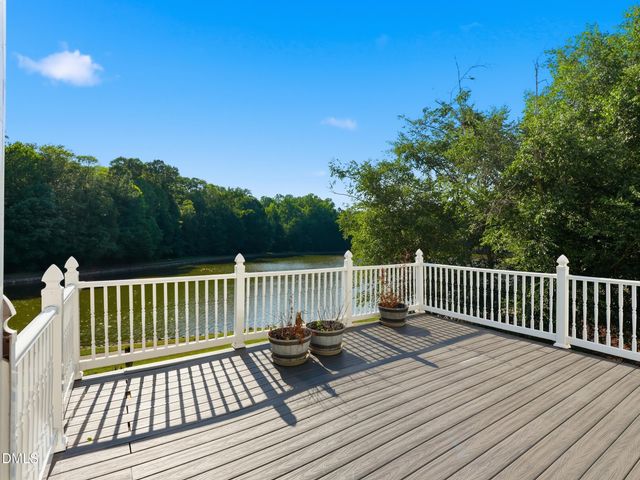 111 Windrock Lane, Cary, NC 27518