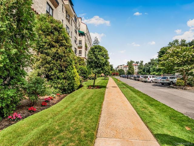 1273 North Avenue 2E, New Rochelle, NY 10804