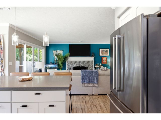 13154 Se 137TH Dr, Happy Valley, OR 97086