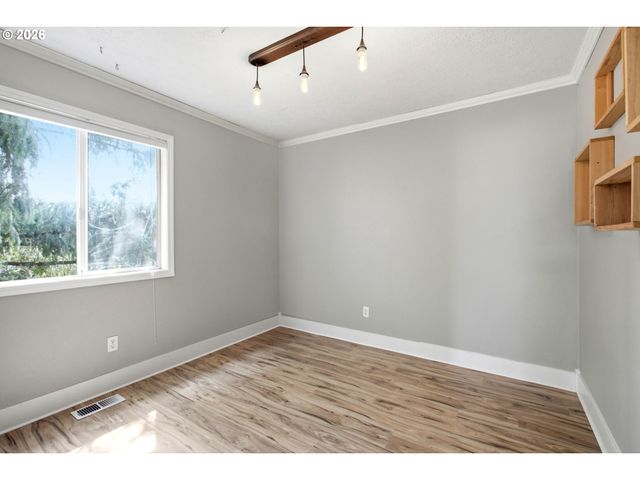 13154 Se 137TH Dr, Happy Valley, OR 97086