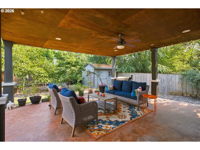 13154 Se 137TH Dr, Happy Valley, OR 97086