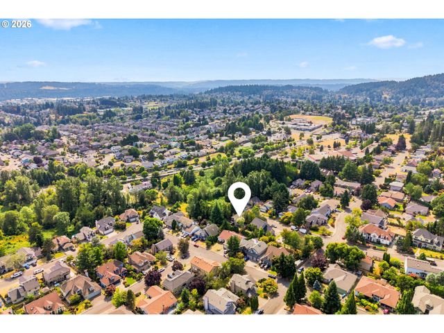 13154 Se 137TH Dr, Happy Valley, OR 97086
