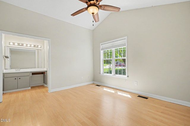 117 Gracie Lane, Clayton, NC 27520