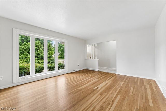 644 Wellfleet Drive, Bay Village, OH 44140