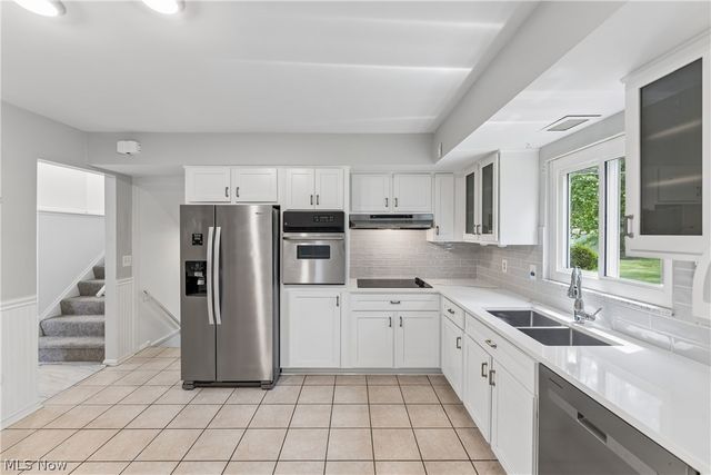 644 Wellfleet Drive, Bay Village, OH 44140