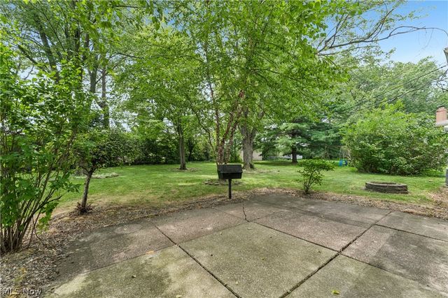 644 Wellfleet Drive, Bay Village, OH 44140