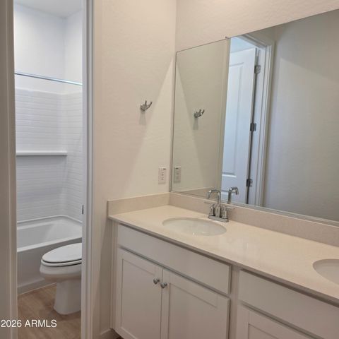 3009 E Villa Avenue, San Tan Valley, AZ 85143