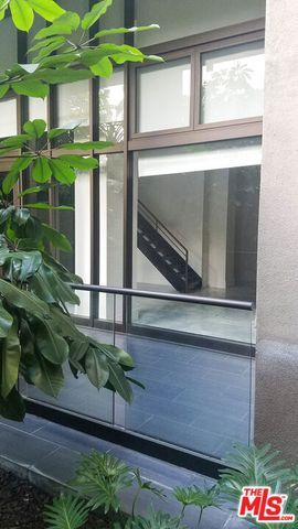 460 S Spring Street 101, Los Angeles, CA 90013