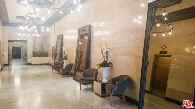 460 S Spring Street 101, Los Angeles, CA 90013