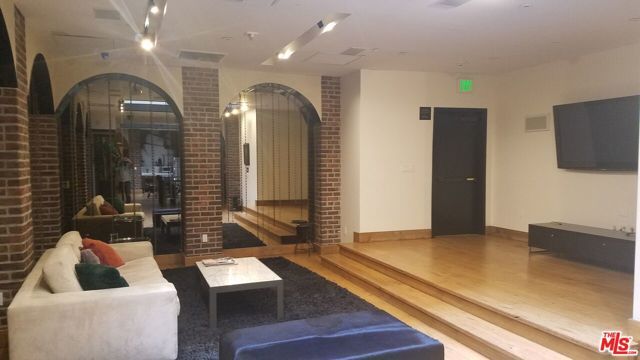 460 S Spring Street 101, Los Angeles, CA 90013