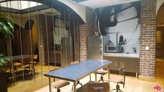 460 S Spring Street 101, Los Angeles, CA 90013
