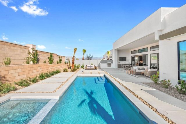 59 905 Cenoceras Court, La Quinta, CA 92253