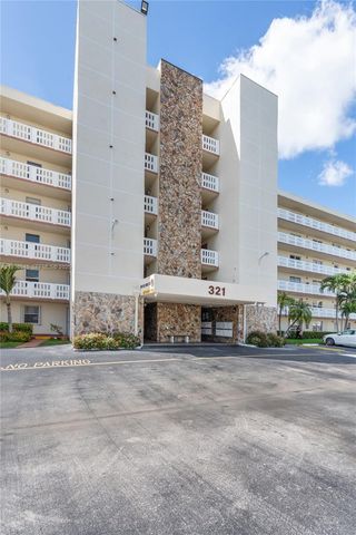 321 SE 3rd St 502, Dania Beach, FL 33004