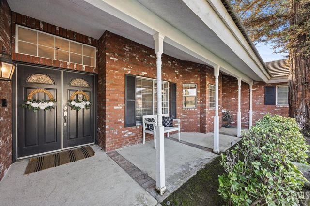 13001 Monarch Palm Avenue, Bakersfield, CA 93314