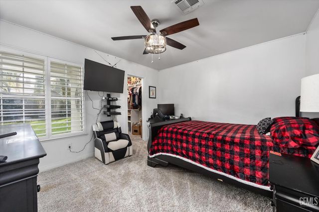 13001 Monarch Palm Avenue, Bakersfield, CA 93314