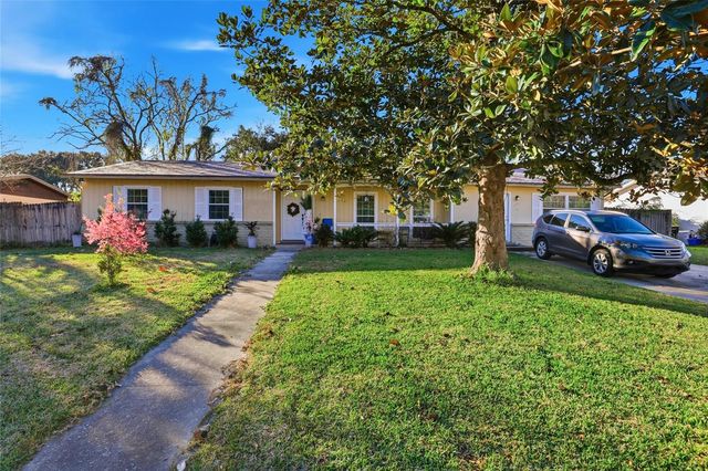 2715 NW 55TH BOULEVARD, Gainesville, FL 32653