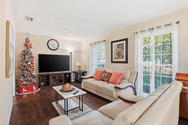 2715 NW 55TH BOULEVARD, Gainesville, FL 32653