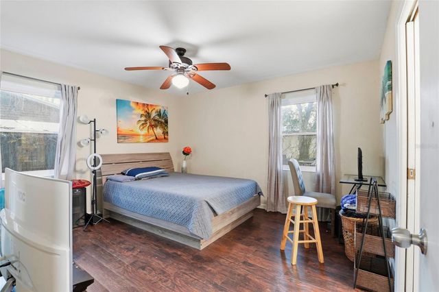 2715 NW 55TH BOULEVARD, Gainesville, FL 32653