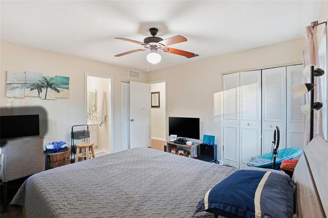 2715 NW 55TH BOULEVARD, Gainesville, FL 32653