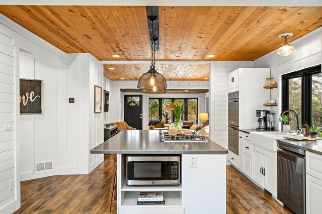 5145 Long Avenue, White Bear Lake, MN 55110