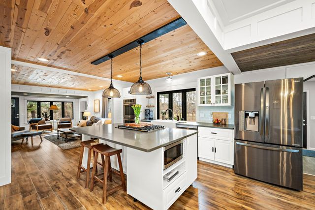 5145 Long Avenue, White Bear Lake, MN 55110