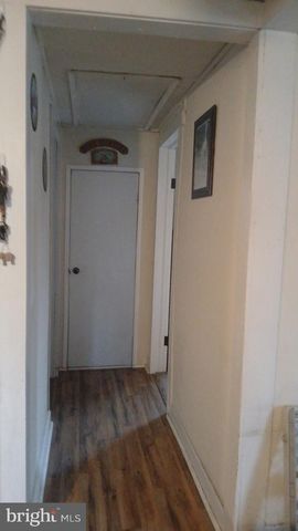 1934 EDGEWOOD RD, Chambersburg, PA 17202