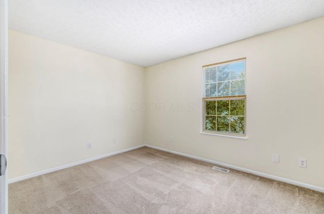 5805 Blendon Place Drive, 13D, Columbus, OH 43230