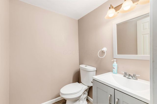 5805 Blendon Place Drive, 13D, Columbus, OH 43230