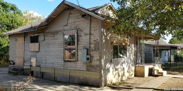 806 S SAN DARIO AVE, San Antonio, TX 78237