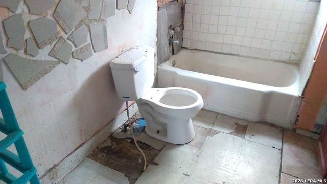 806 S SAN DARIO AVE, San Antonio, TX 78237