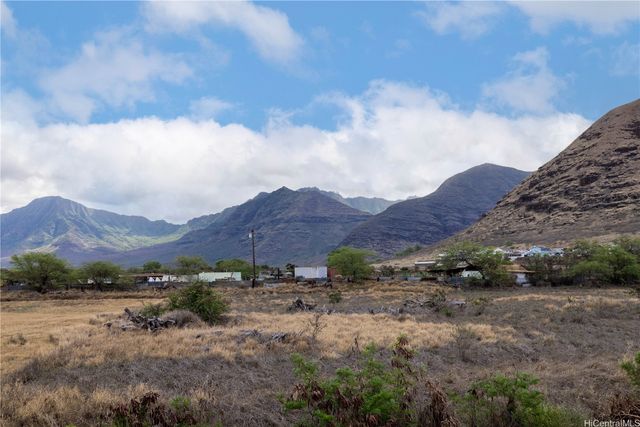 87-1022 Kahiwelola Street, Waianae, HI 96792