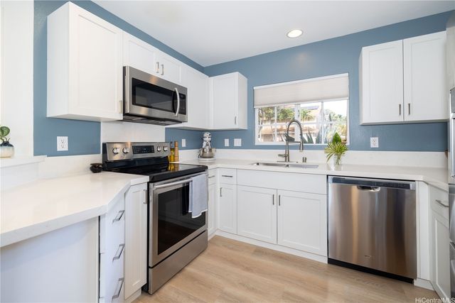 87-1022 Kahiwelola Street, Waianae, HI 96792