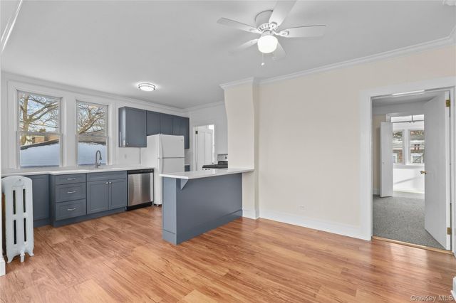 10 S Eckar Street 3, Irvington, NY 10533