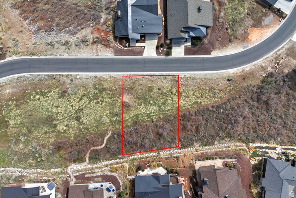 Image 17 of property listing at 11383 N SOARING HAWK LN # 9, Hideout, UT 84036