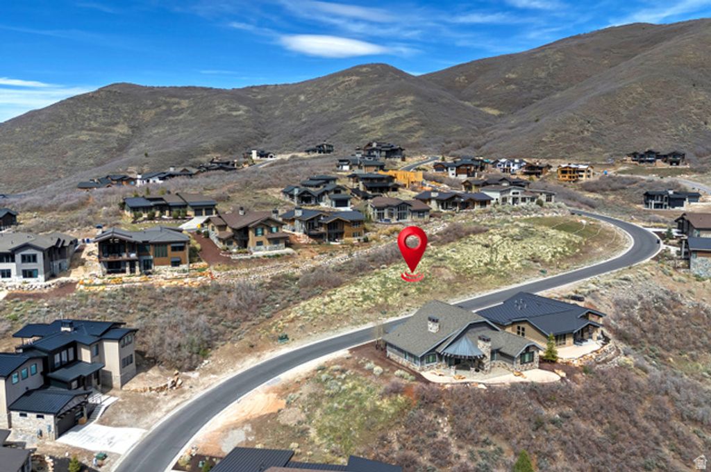 Image 19 of property listing at 11383 N SOARING HAWK LN # 9, Hideout, UT 84036