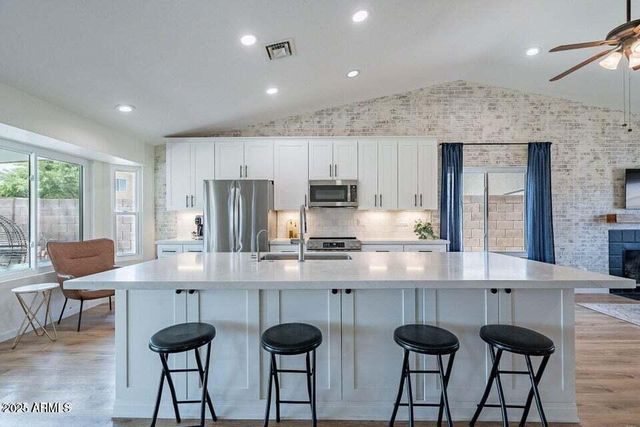 15026 S 28TH Street, Phoenix, AZ 85048