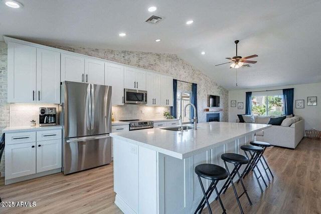 15026 S 28TH Street, Phoenix, AZ 85048