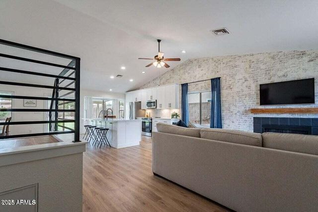 15026 S 28TH Street, Phoenix, AZ 85048