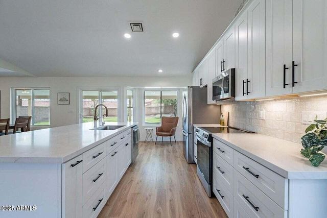 15026 S 28TH Street, Phoenix, AZ 85048