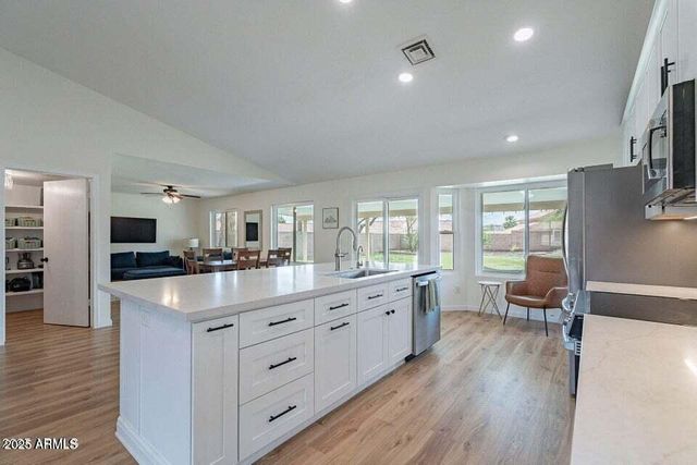 15026 S 28TH Street, Phoenix, AZ 85048