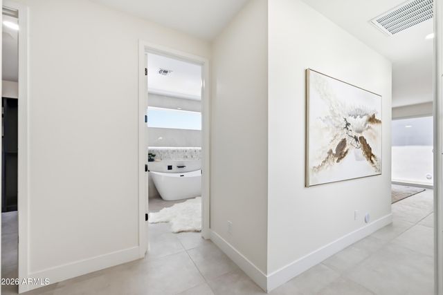 4002 N 34TH Street, Phoenix, AZ 85018
