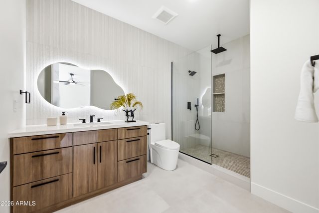 4002 N 34TH Street, Phoenix, AZ 85018