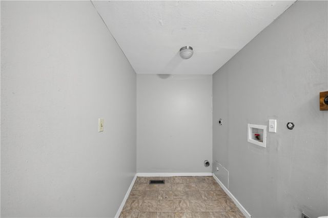 9735 Pellston Way, Miamisburg, OH 45342