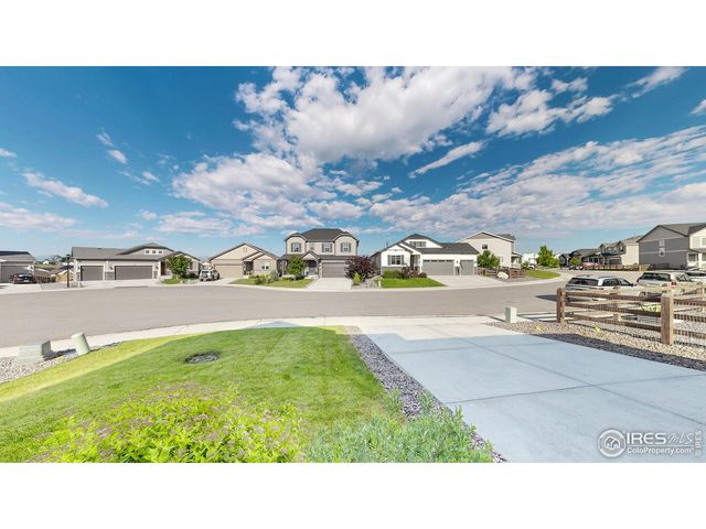 982 Blue Bell Rd, Berthoud, CO 80513