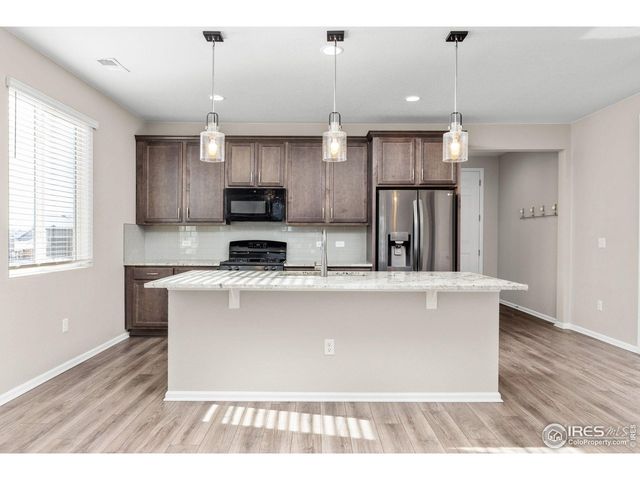 982 Blue Bell Rd, Berthoud, CO 80513