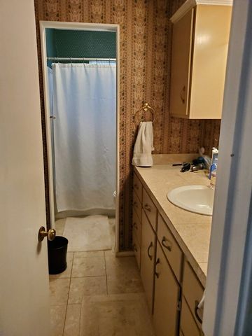 1013 N Cottonwood Drive, Richardson, TX 75080