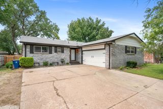 107 S Lauber Ln, Derby, KS 67037