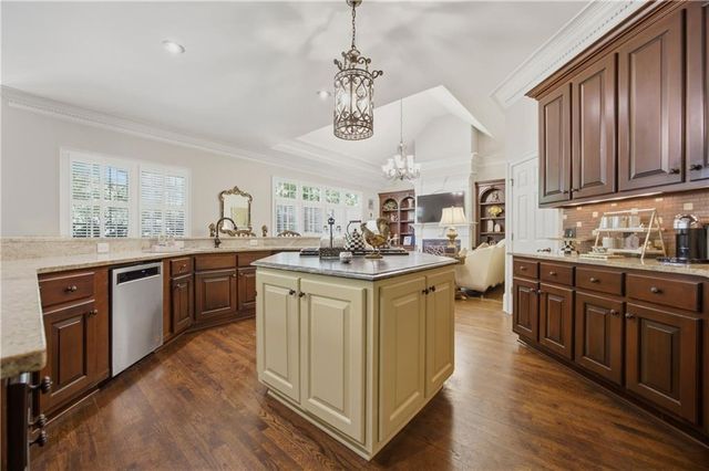 1845 Sugarloaf Club Drive, Duluth, GA 30097