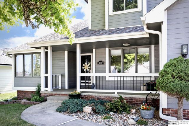 11889 S 217th Street, Gretna, NE 68028