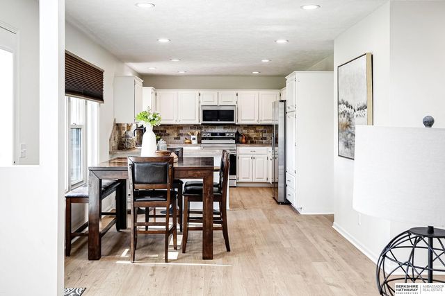 11889 S 217th Street, Gretna, NE 68028